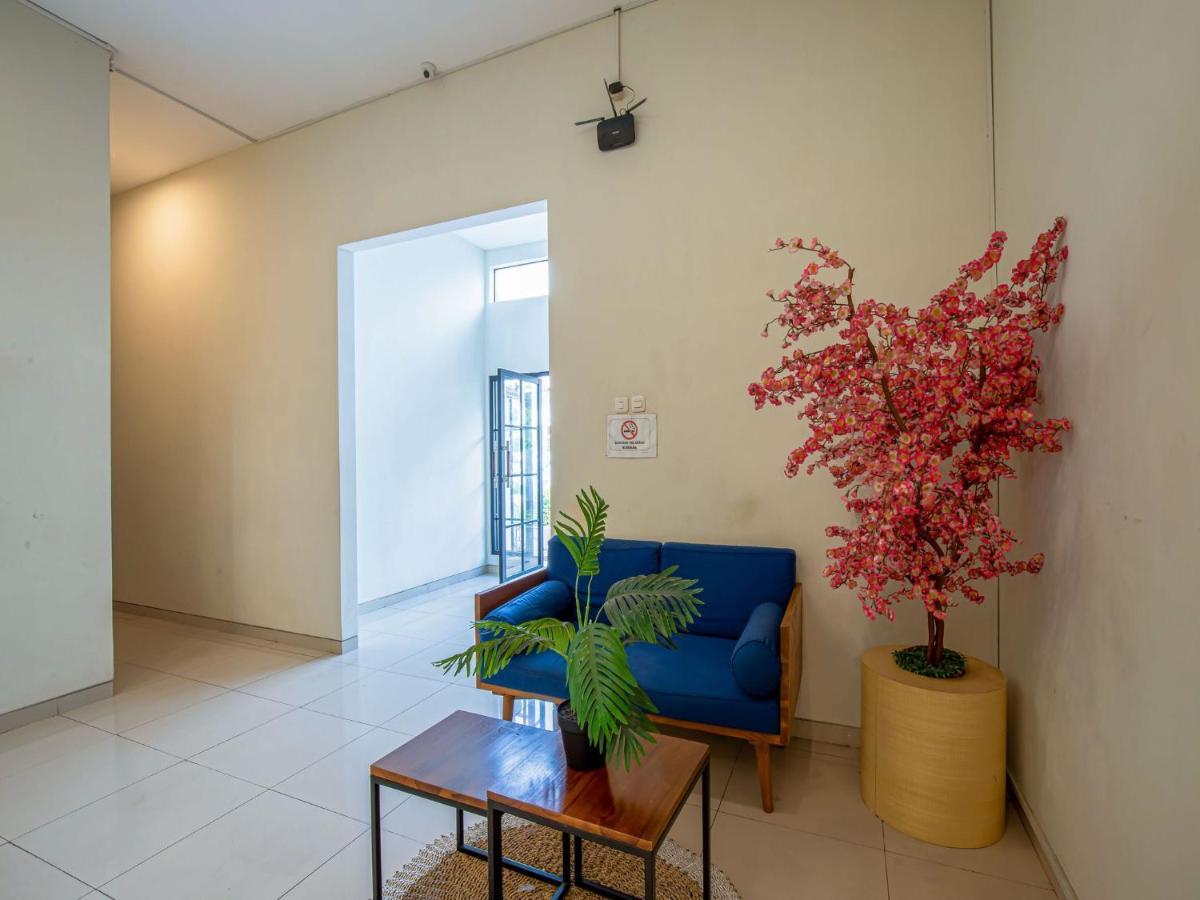 Hotel Casa Ts 16 Malang Exterior foto
